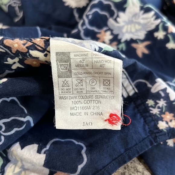 Ben Sherman shirt, size medium - Picture 7 of 10